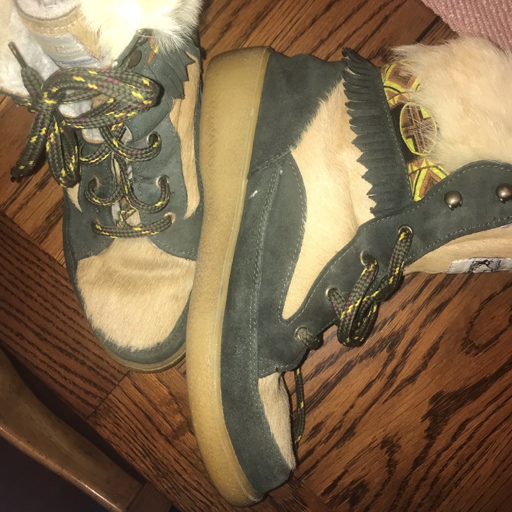 Vintage (RARE!) Oscar De Le Renta boots